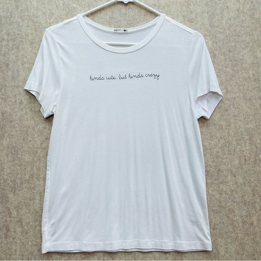 Women's Kinda Cute but Kinda Crazy Tshirt, L Juniors - Picture 2 of 6